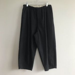 NIKO & JAPANESE EXCLUSIVE WOOL CROPPED PANTS